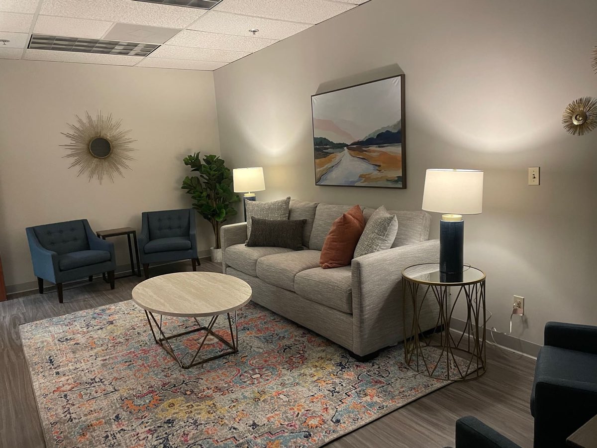 Melanie Prescott's warm, welcoming therapy office in Addison, TX
